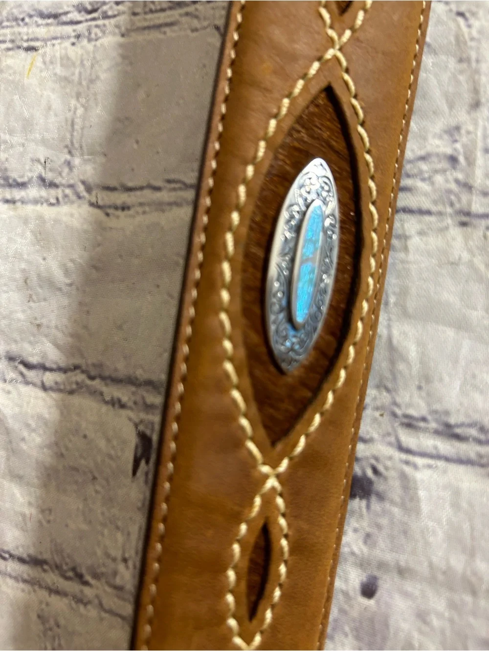JUSTIN CHUNKY EMBOSSED CHANGEABLE BUCKLE SILVER EMBELLISHED BUCKLE CALFHAIR BELT